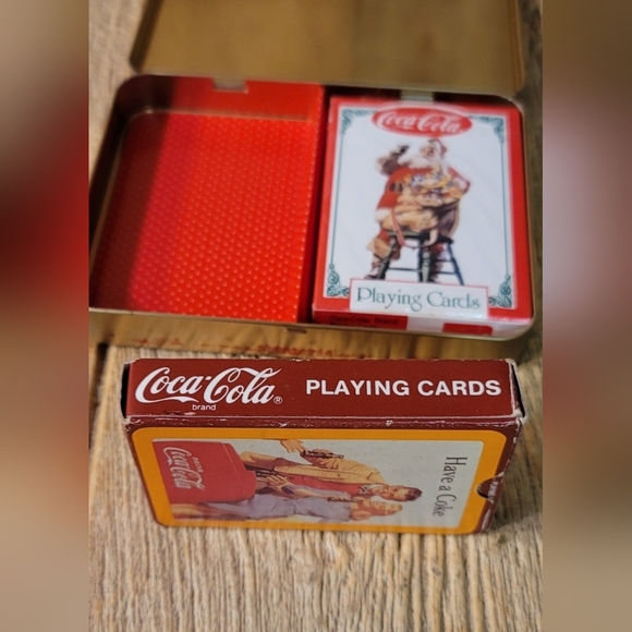 2 Decks 1995 COCA-COLA CHRISTMAS NOSTALGIA PLAYING CARDS IN COLLECTABLE TIN - Picture 3 of 12
